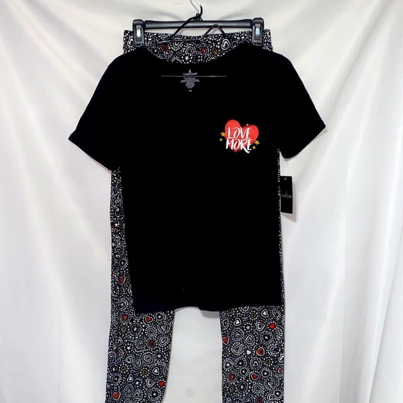 NEW Cuddl Duds Wo size XS BlacK PINK LOVE MORE PAJAMAS TOP AND PANTS - Picture 1 of 13